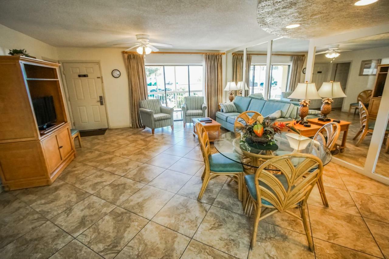 Coral Reef Resort St. Pete Beach Εξωτερικό φωτογραφία